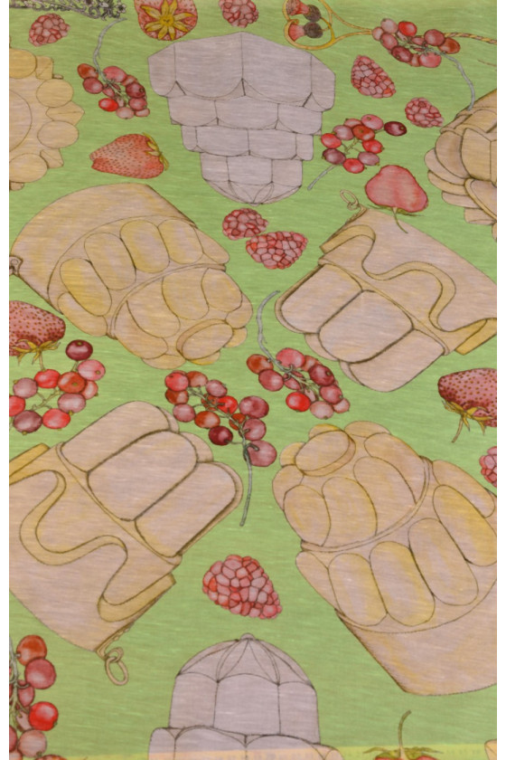Linen with fruit COUPON 130 cm