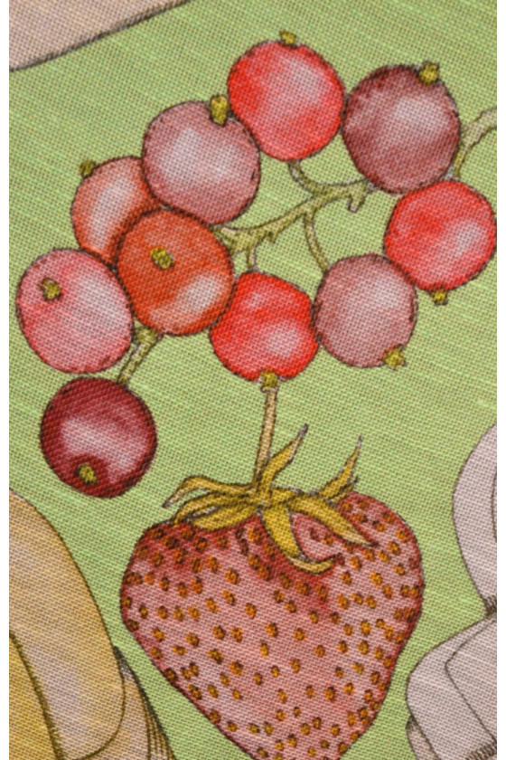 Linen with fruit COUPON 130 cm