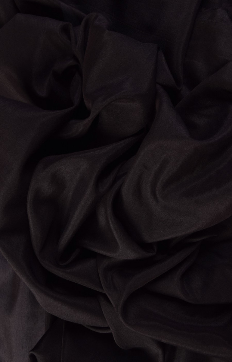 Cotton bathyst black