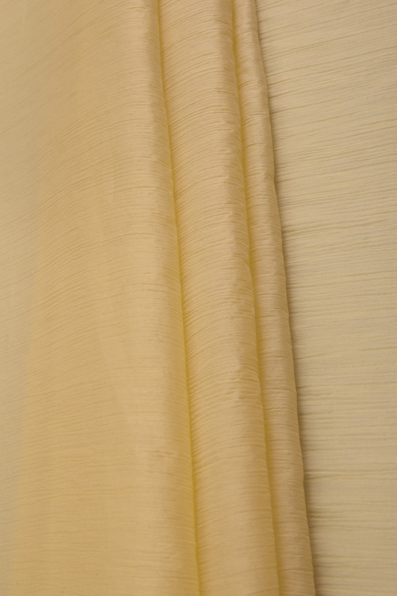 Batiste creased light yellow