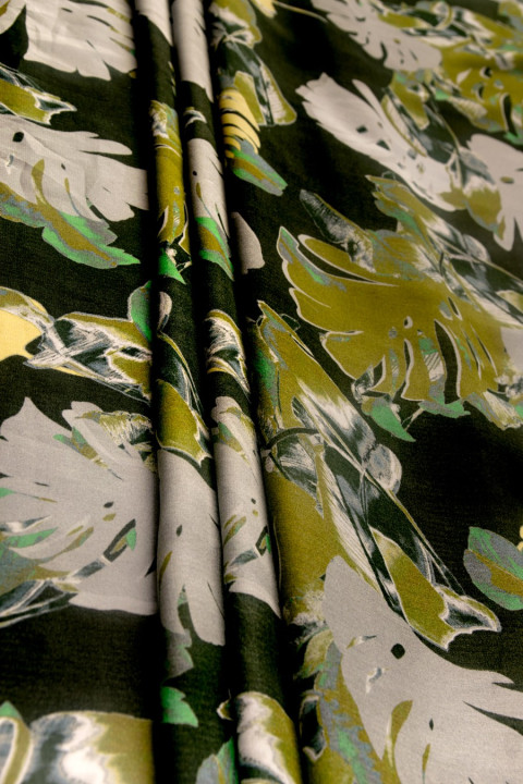 Silk chiffon leaves
