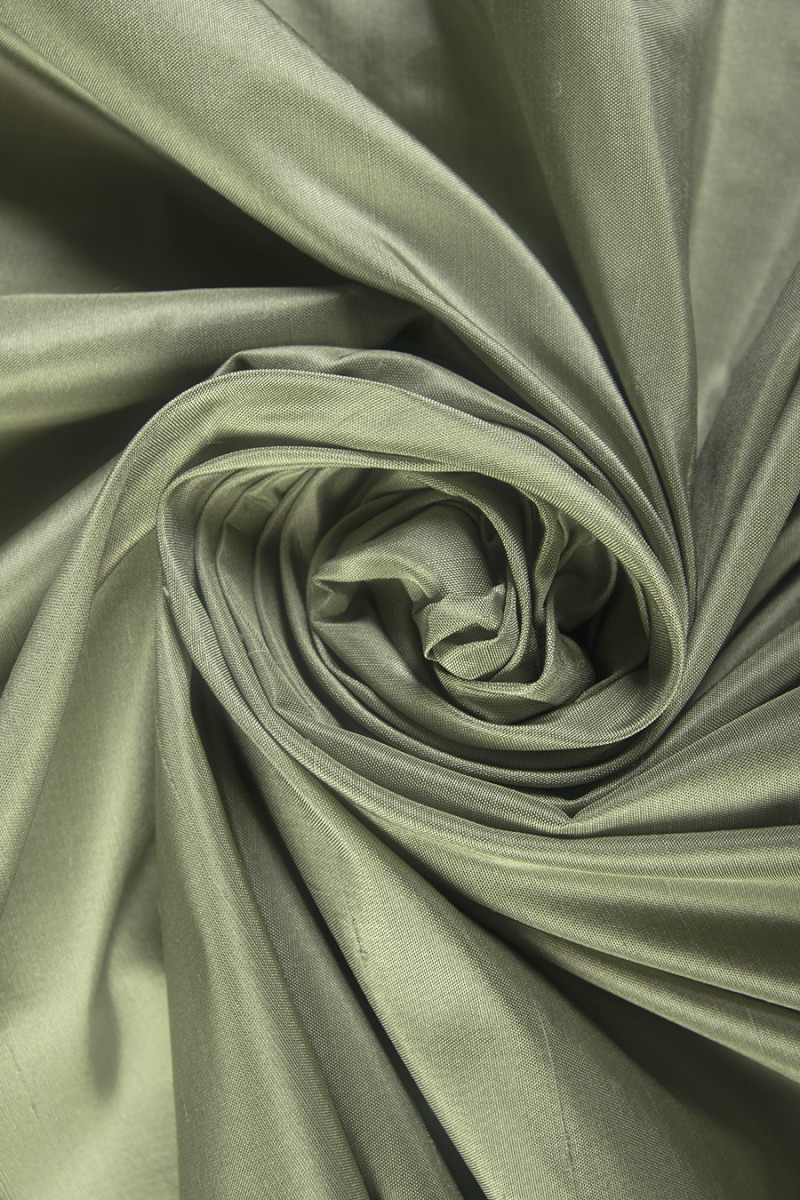 Seide Shantung Mint COUPON 130 cm