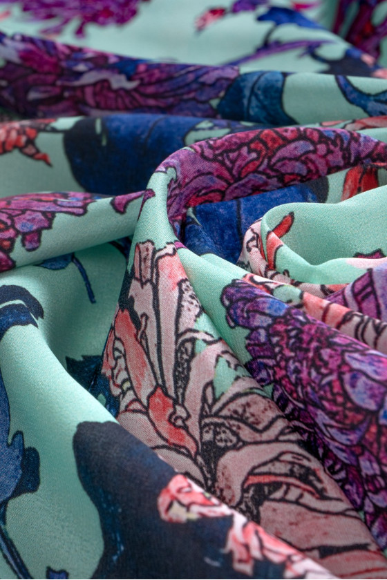 Selyem krepp aláírt virágok