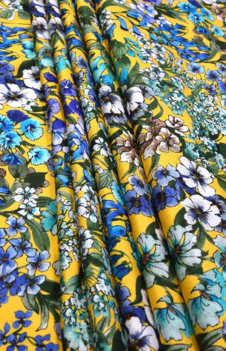 Viscose à fleurs