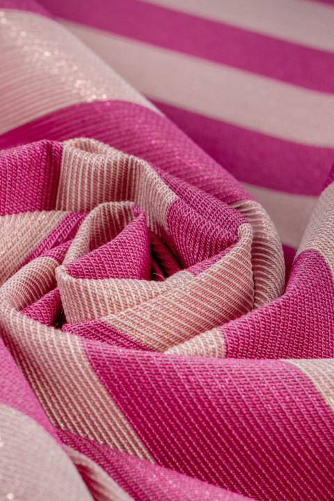 Gestreepte jacquard