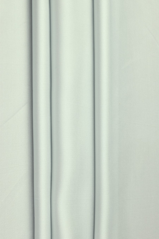 Viscose with silk light grey