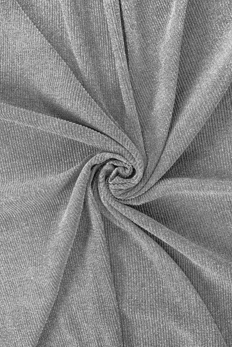 Material tricotat cu CUPOANE din argint lurex