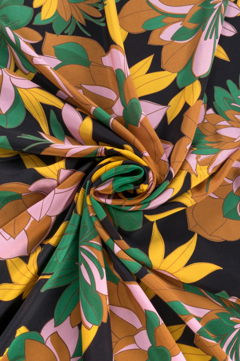 Silk crepe in flowers