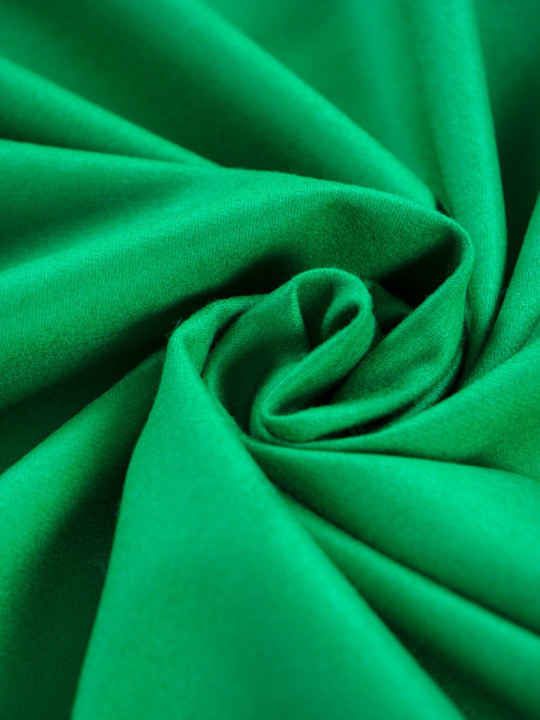 Lana con cachemir verde