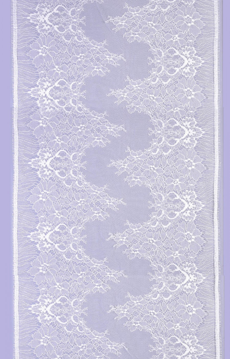 Ecru lace tape