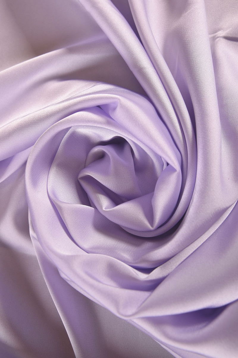Polyester Satin 140 gramov...