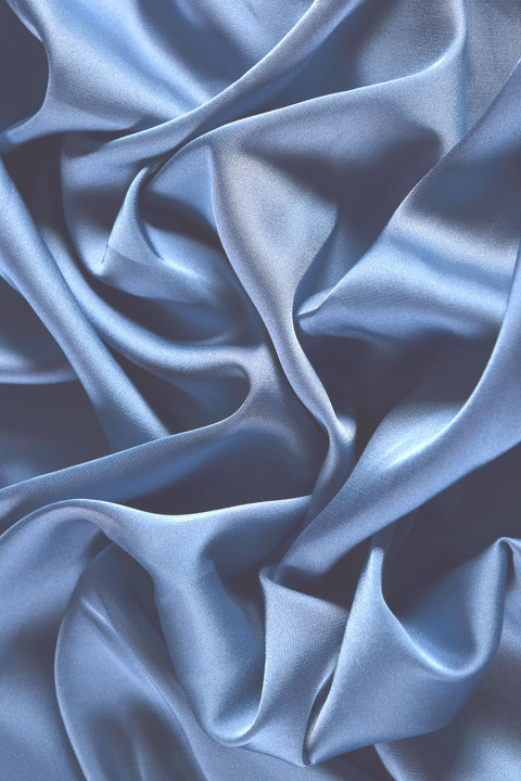 Polyester satin gram. 140 -assorted colours