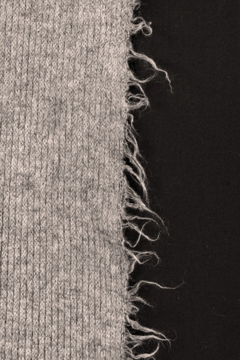 Knitted sweater gray-beige