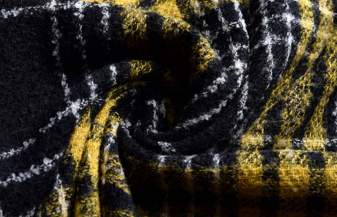 Checkered coat wool