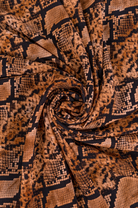Estampado de serpiente de crepé de seda