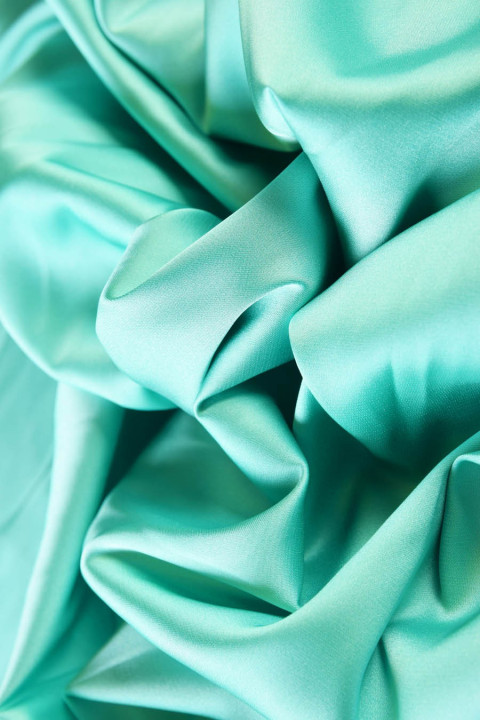 Polyester Satin 140 grammes - couleurs assorties