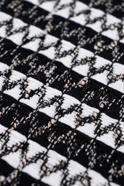 Chanell fabric white and black zigzags