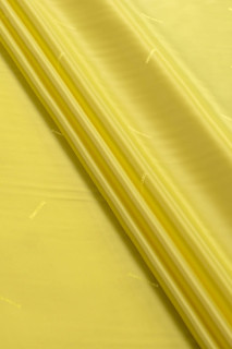Doublure jaune emblématique