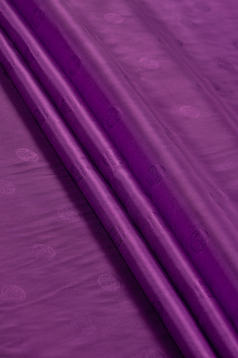 Violet signature lining