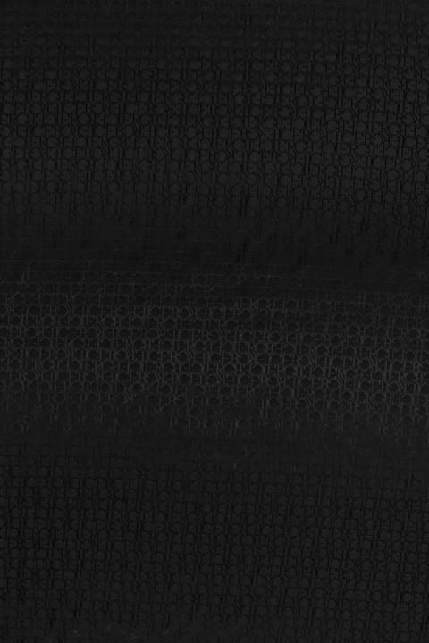 Black signature lining