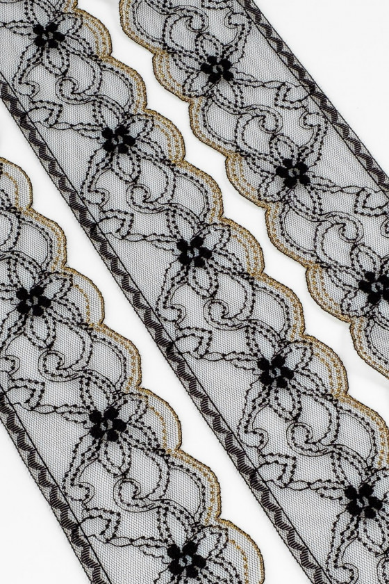 Melna un zelta mežģīņu josla