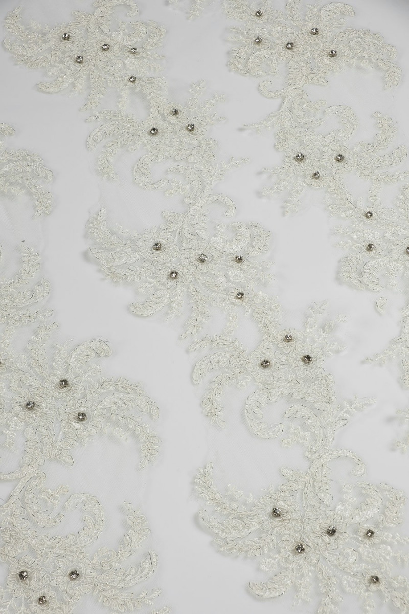 Lace tape with ecru crystals