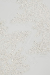 Lace tape with ecru beads