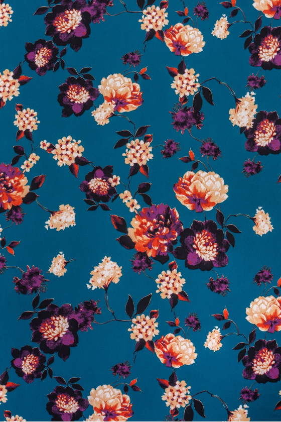 Combinaison en maille (plongeur) avec des fleurs