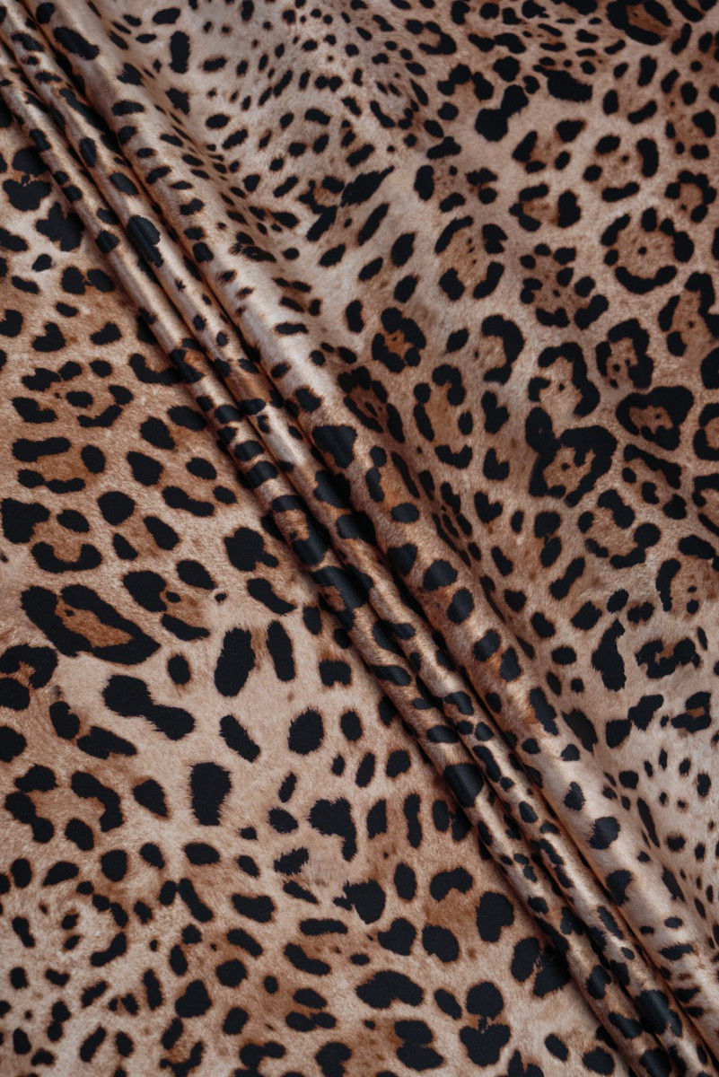 Satin de soie imprimé léopard