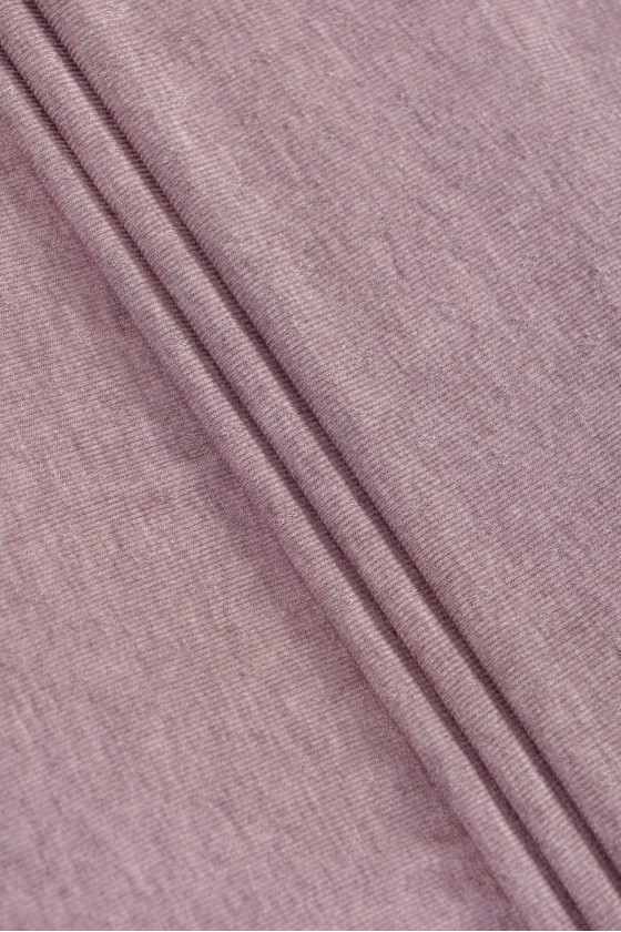 Knit dirty roses in stripes with a fine pattern