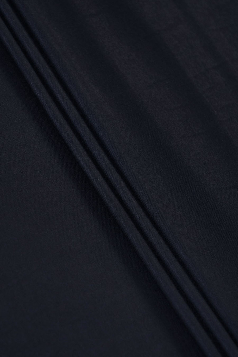 Tissu tricoté en viscose bleu marine foncé