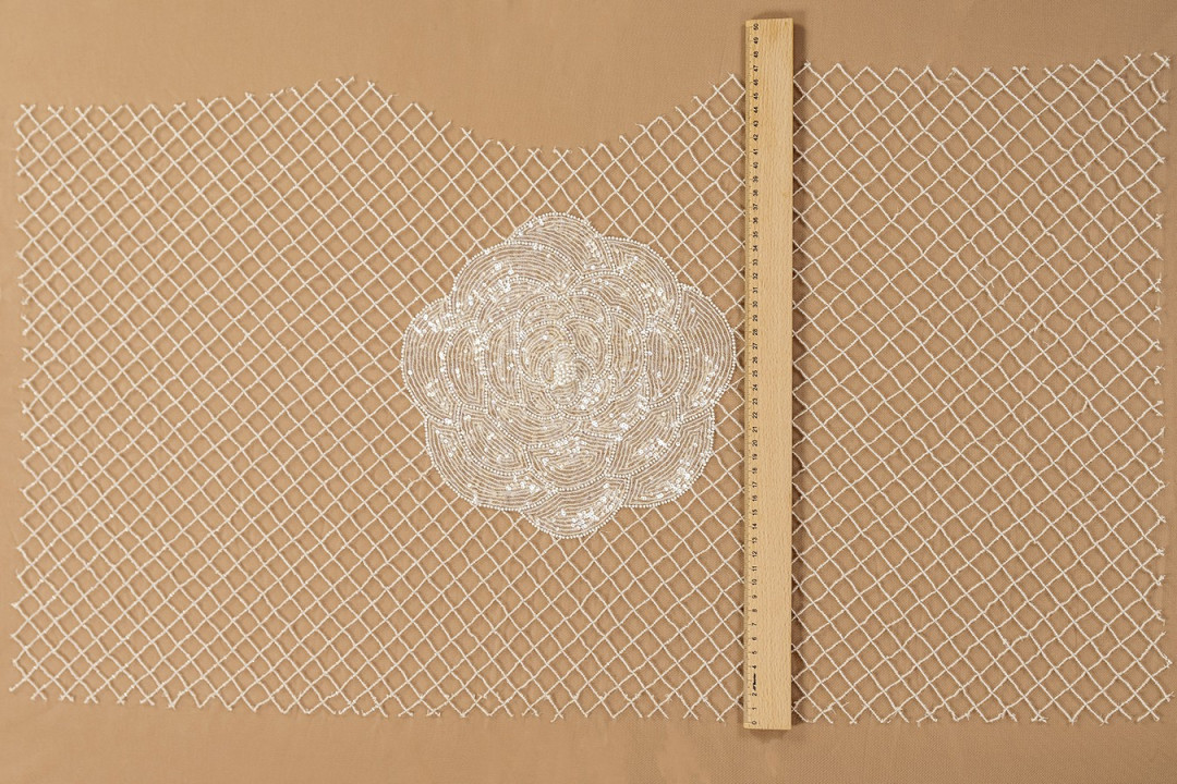 Applique - korsett med blomma