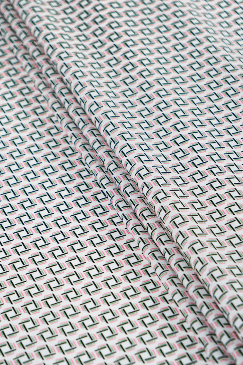 Chemise en coton avec un motif coloré