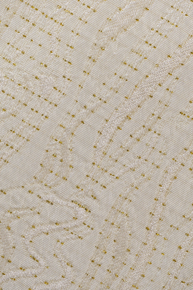 Jacquard ecru fabric with gold thread