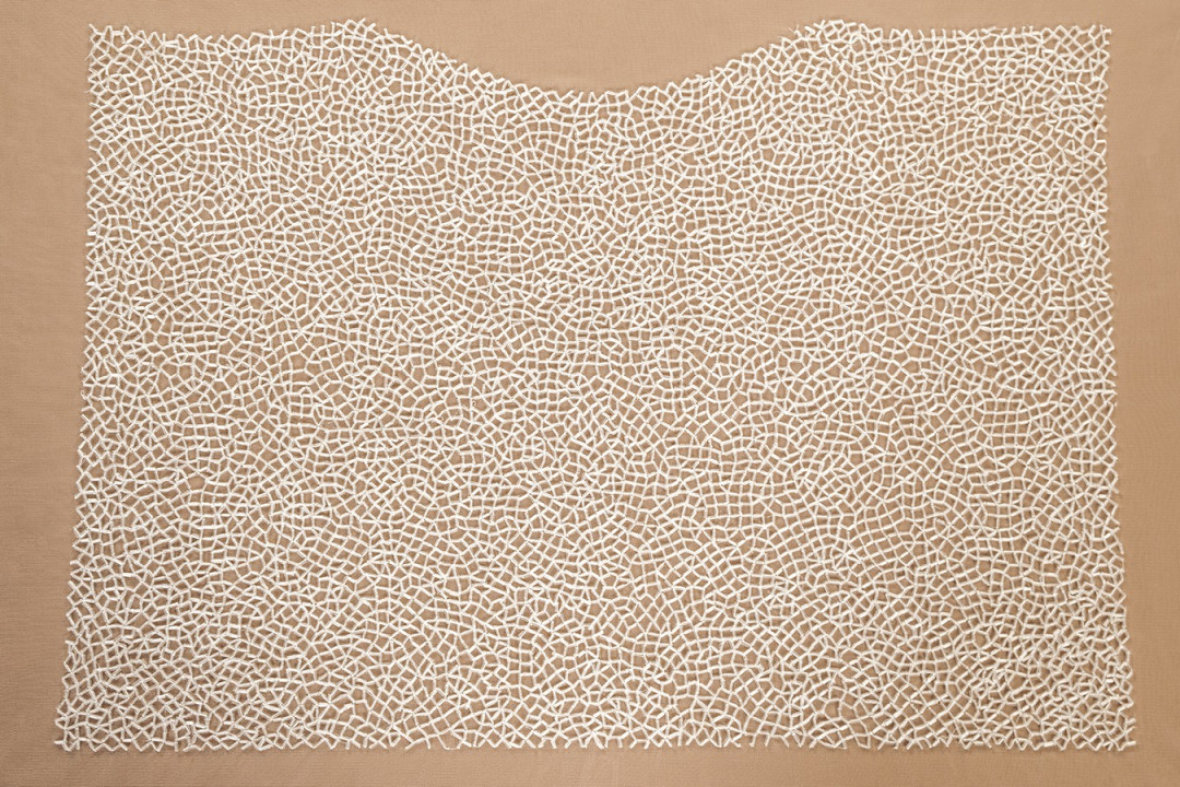 Application corset - mesh from beads