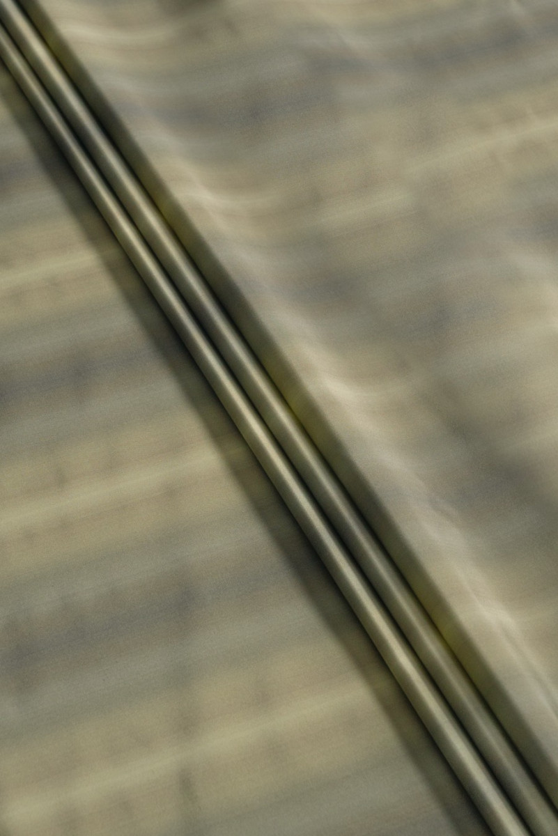Silk taffeta in striped stripes