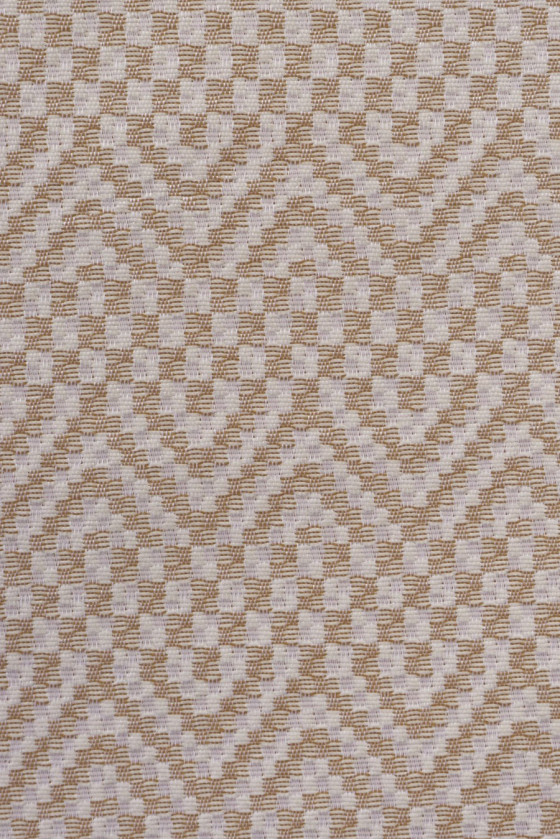Gabardina jacquard con zigzags