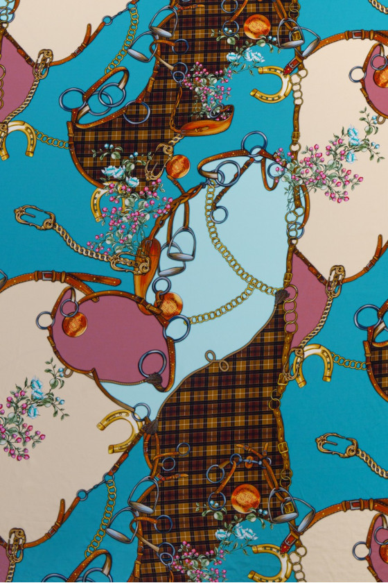 Crepe silk signed COUPON 85cm