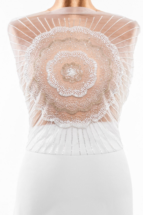 Appliqué de mariage - corset avec une grande fleur