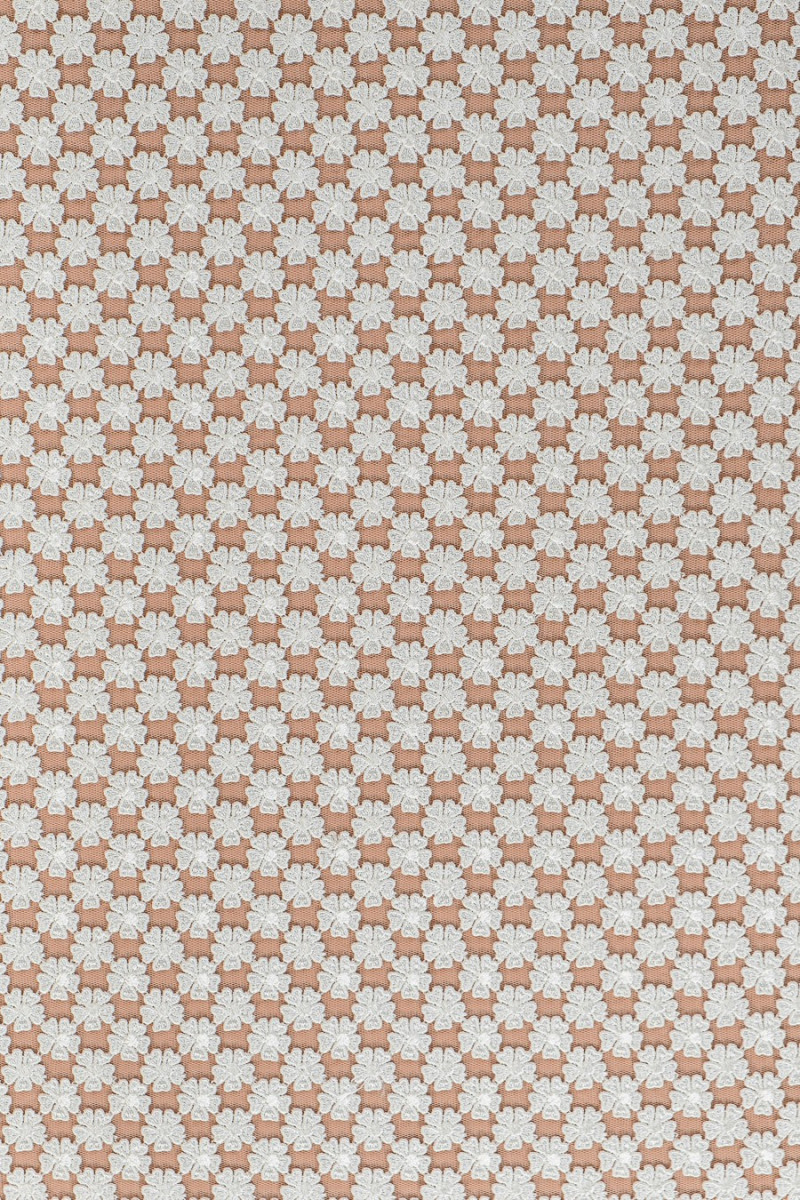 Spitze kleine Blumen auf Seidenorgan COUPON 60cm