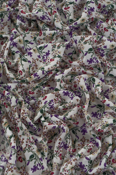 Wiskoza - ecru in flowers