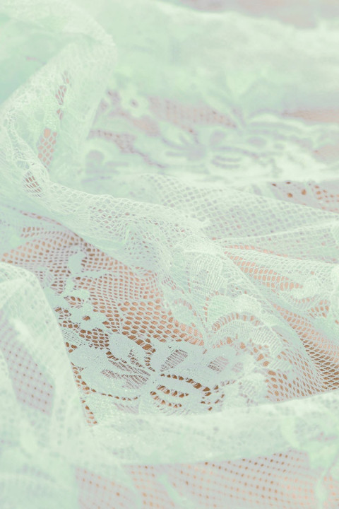 Mint lace
