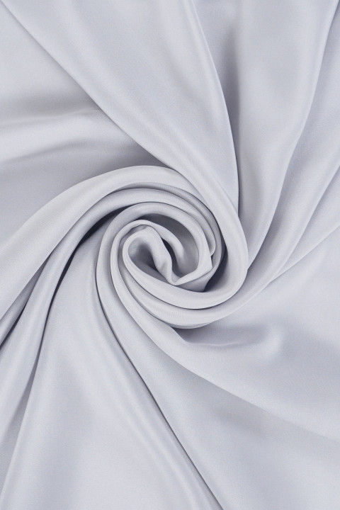 Robe Cadi gris soie