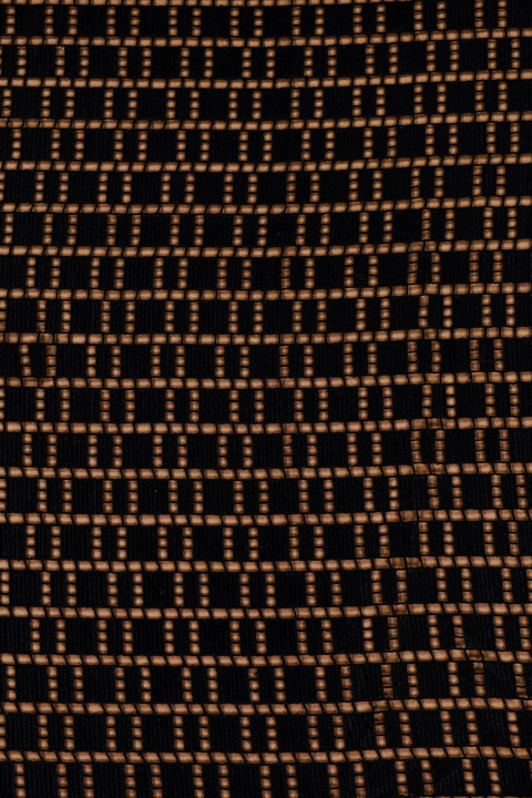Black guiur in the cube
