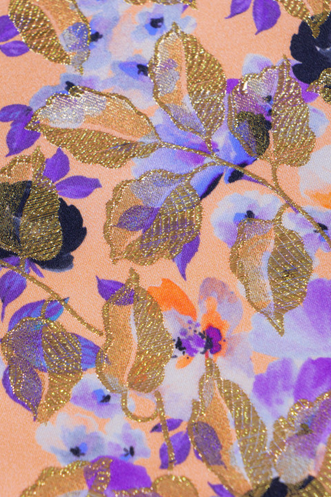 Jacquardtyg med blommor och blad