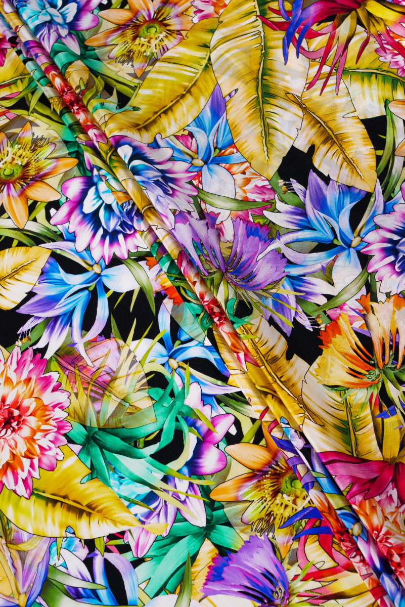 Silk crepe with colorful flowers
