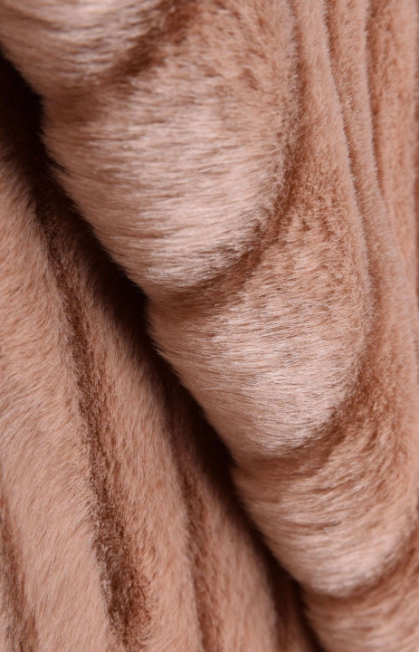 Faux fur powder pink