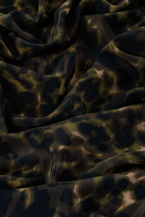 Silk crepe a'la camo