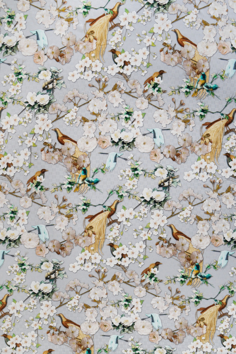 Jedwab żakardowy w kwiaty - szary KUPON 70cm