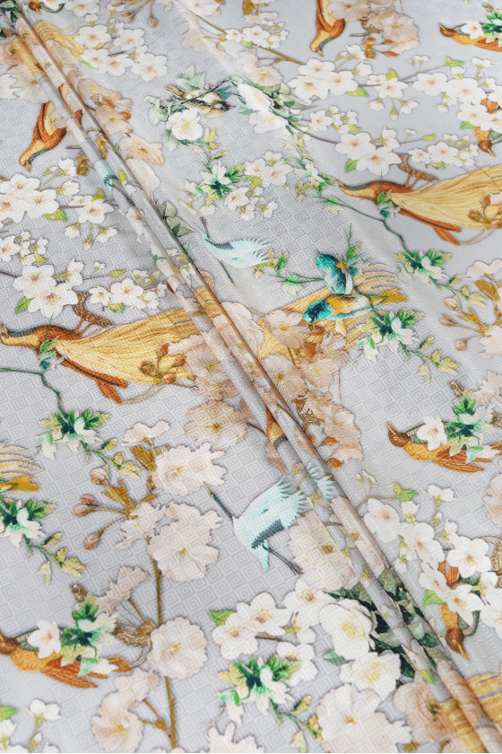 Jedwab żakardowy w kwiaty - szary KUPON 70cm